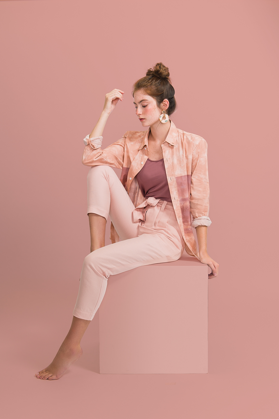 tommyshih-honolulumag-pantone-pink